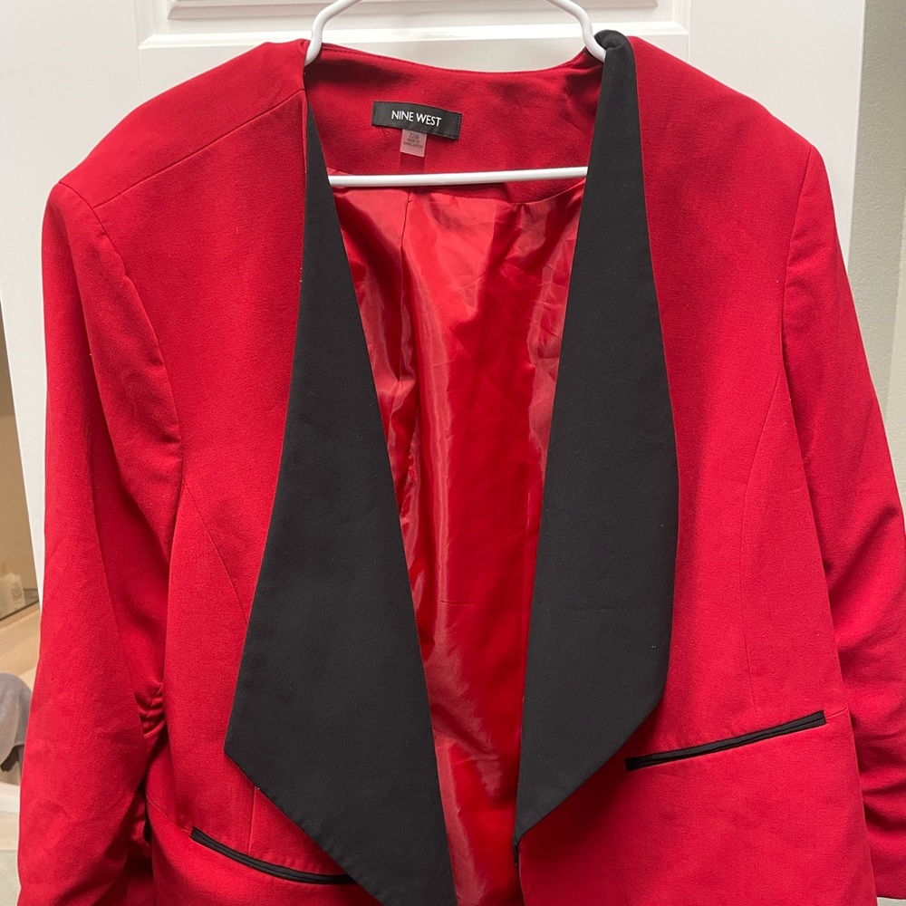 Nine West quarter sleeve blazer